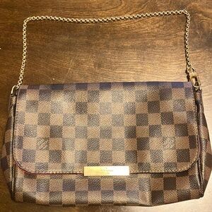Louis Vuitton Shoulder Bag